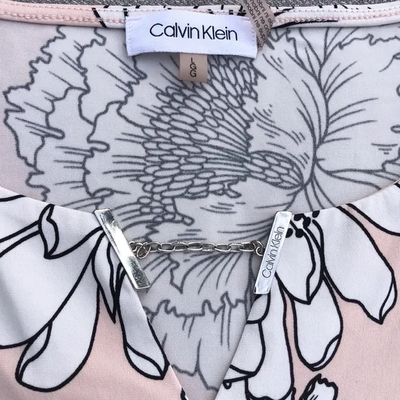 CALVIN KLEIN Sleeveless Blouse - Picture 2 of 4